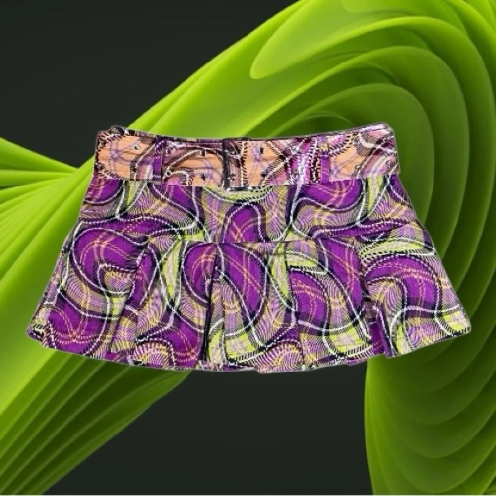 The Ragged Priest Multicolored Wavy Plaid Low Rise Mini Skirt w/ Matching Belt - Picture 1 of 9